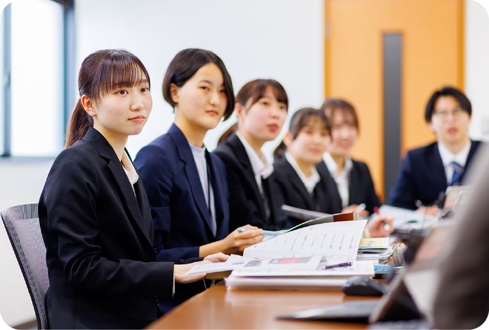 職種に分かれて配属前実習